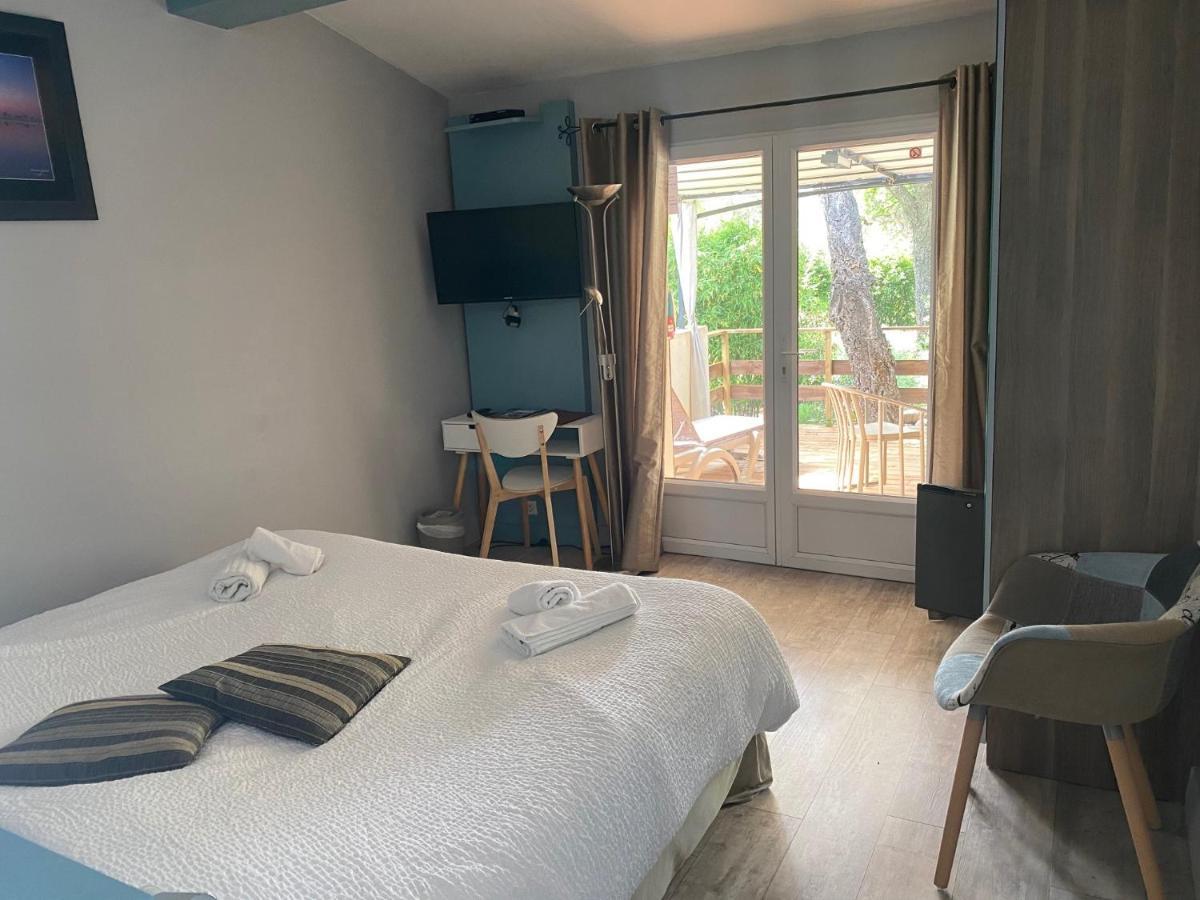 Double Room,1005868867:JPEG