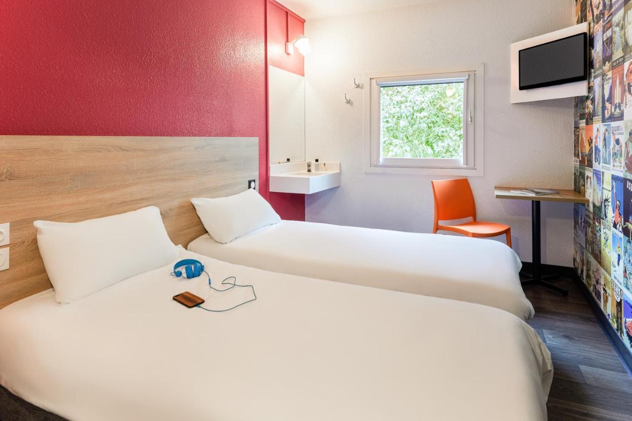 Side-Car Room