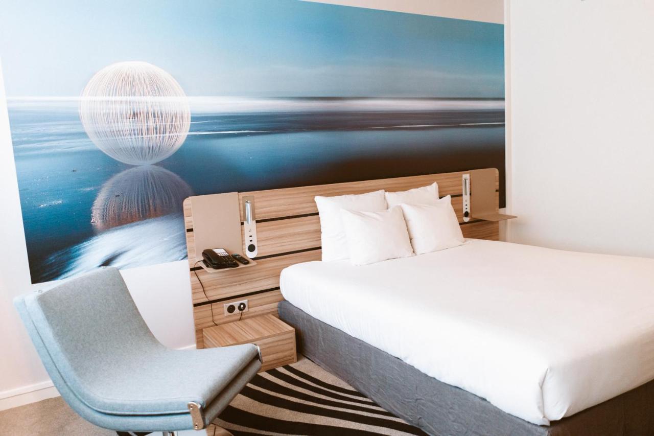 Executive Queen Room