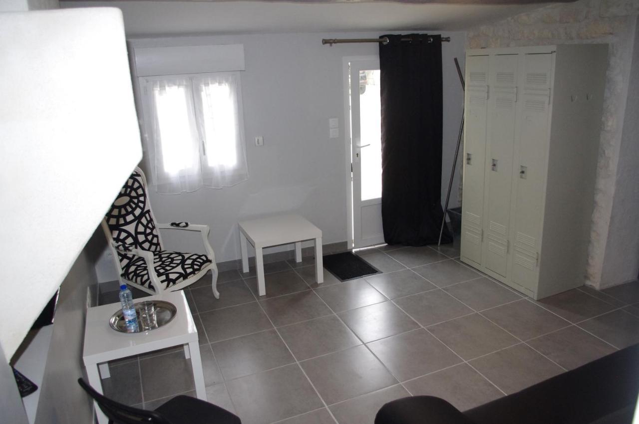 Deluxe Double Studio