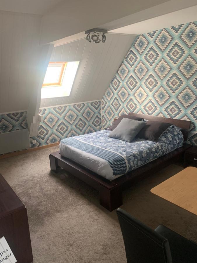 Double Room Private Bathroom