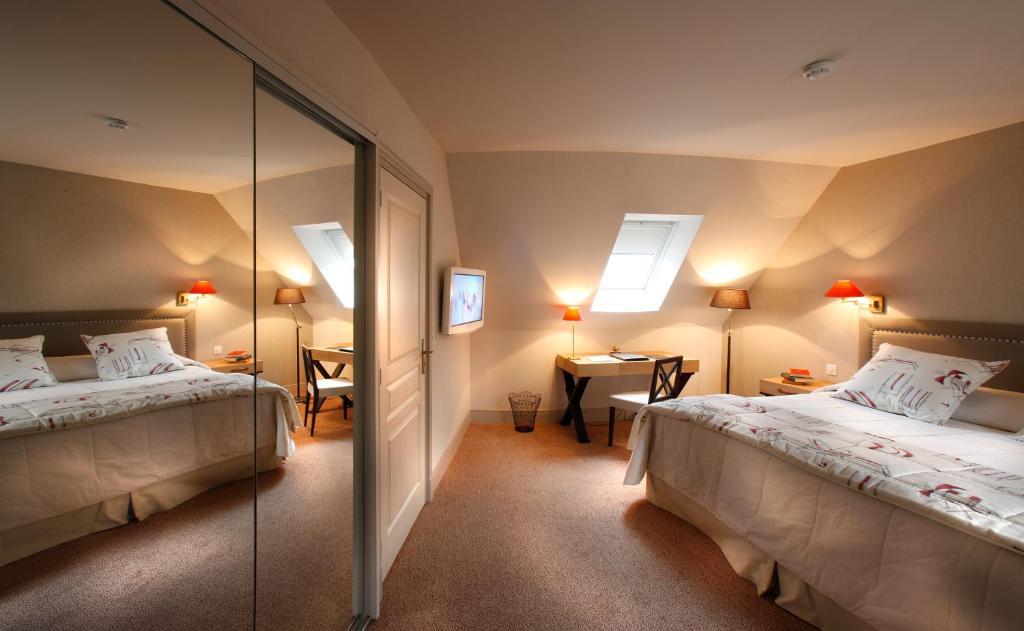 Manor Double Room