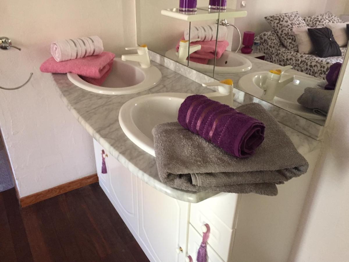 Chambre Double avec Terrasse - Salle de Bains Privative et Salon - 35 m²