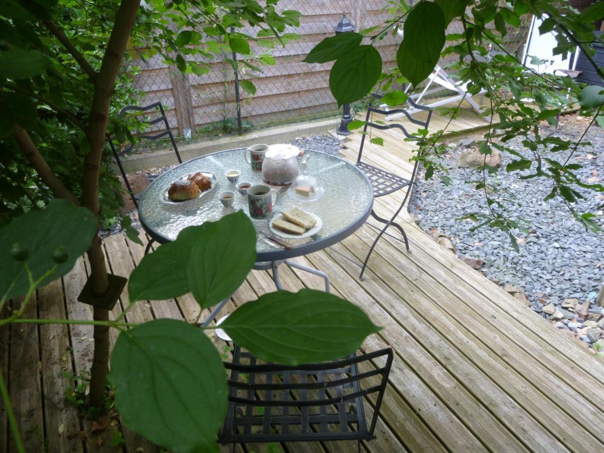 Double or Twin Room Garden View