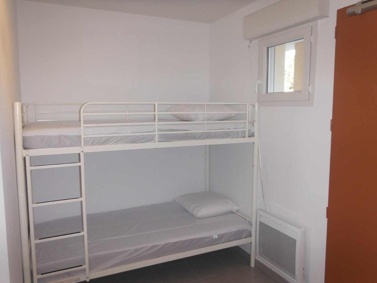 Studio,1043491741:JPEG