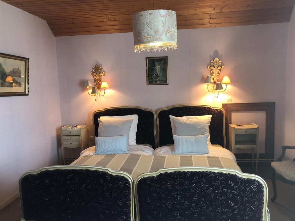 Double Room Private Bathroom