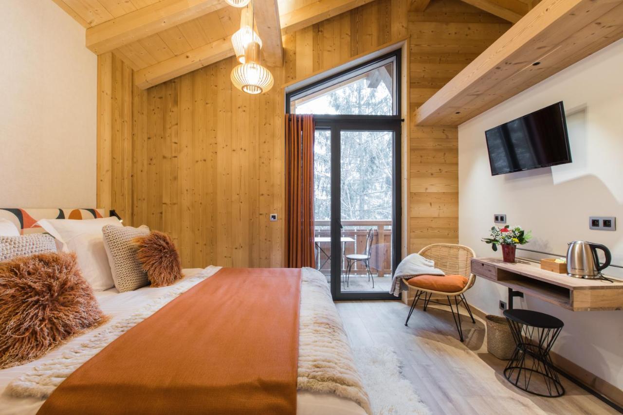 Double Room Private Bathroom