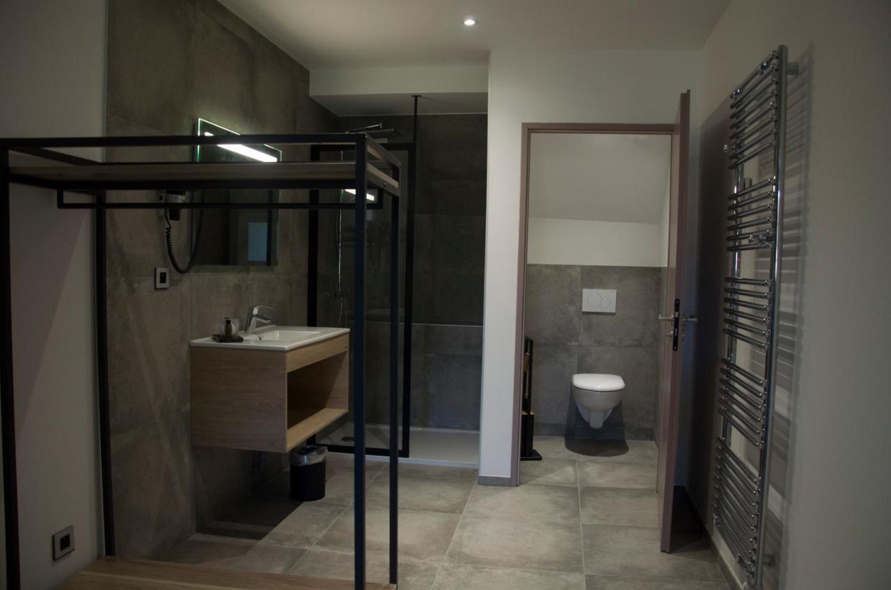Double Room Private Bathroom