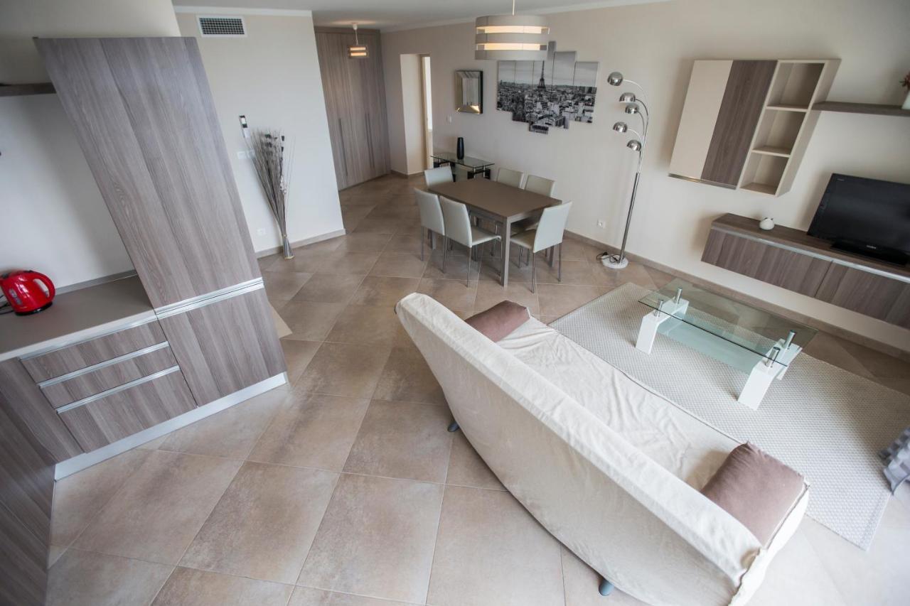 Apartamento Deluxe con 3 dormitorios y vistas al mar