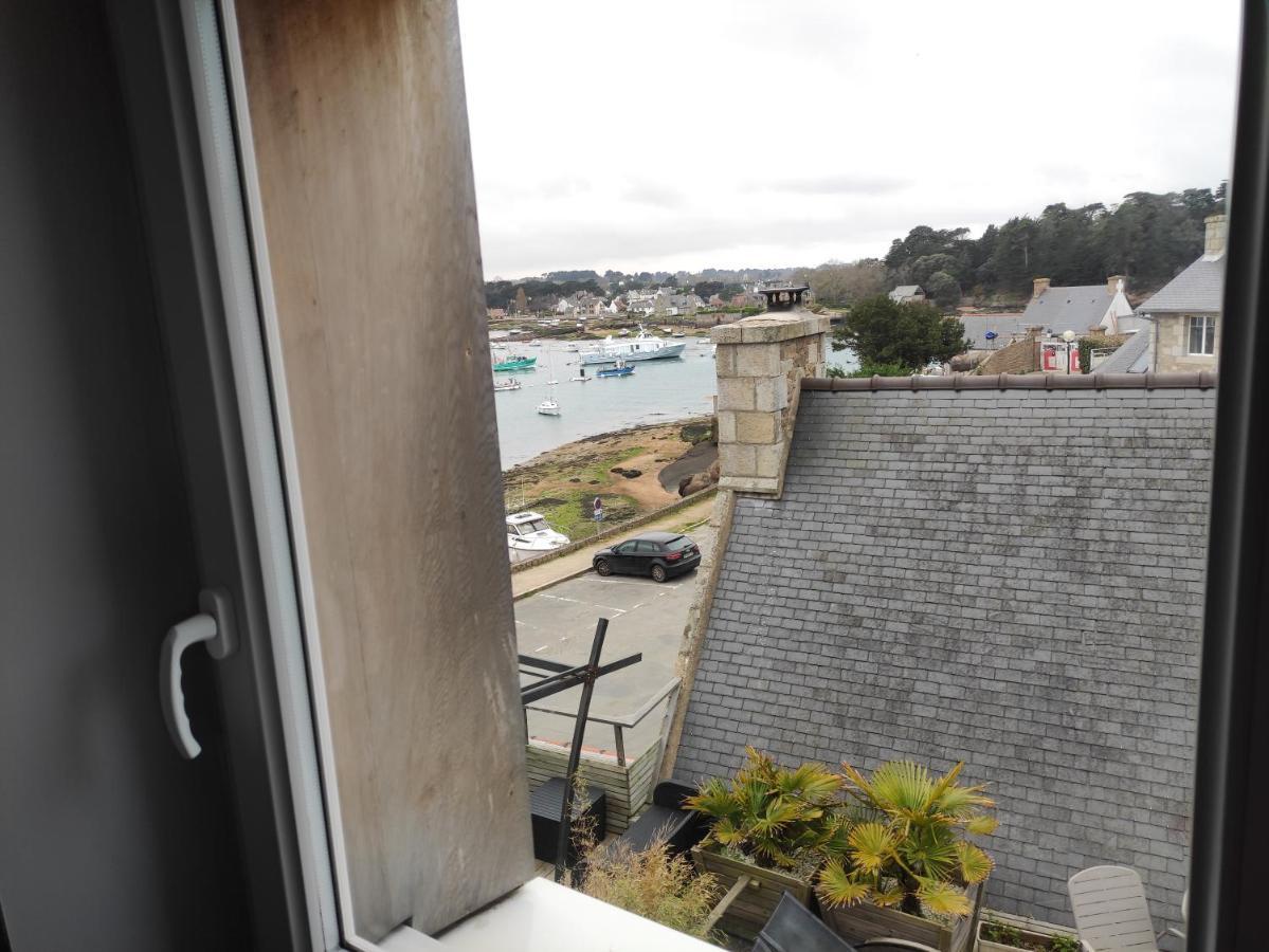 Deluxe Double Room Side Sea View