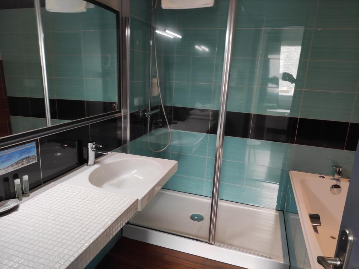 Deluxe Double Room Side Sea View