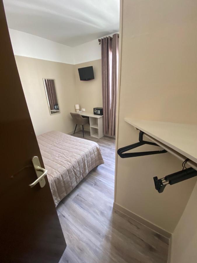 Single Room,1081012423:JPEG