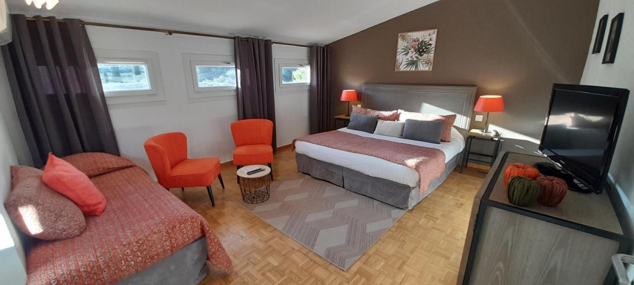 Comfort Triple Room