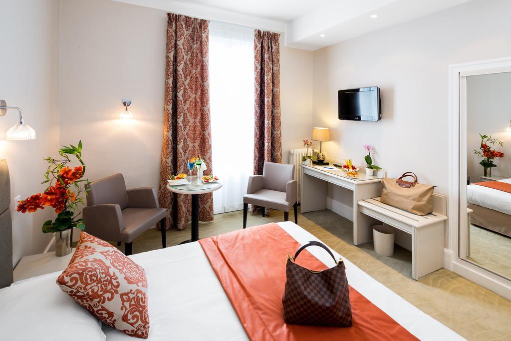Comfort Double or Twin Room
