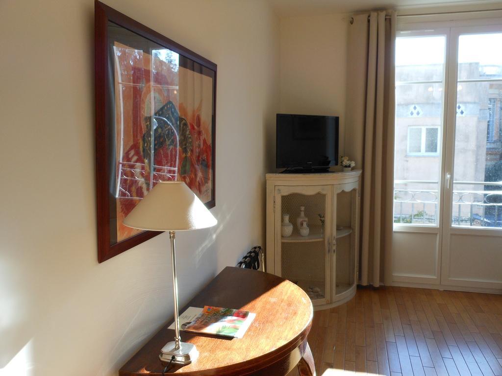 Quarto Twin com Varanda