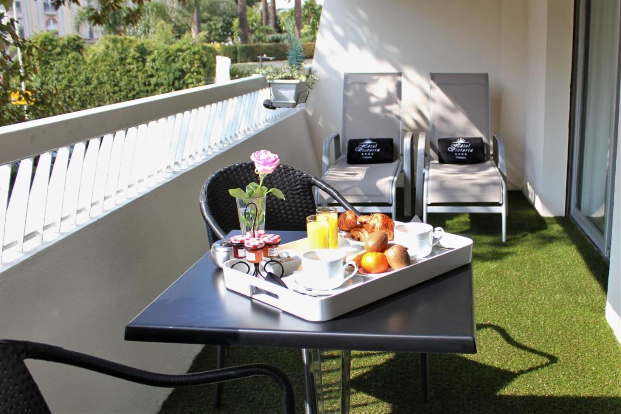 Deluxe Double Room Terrace Garden View