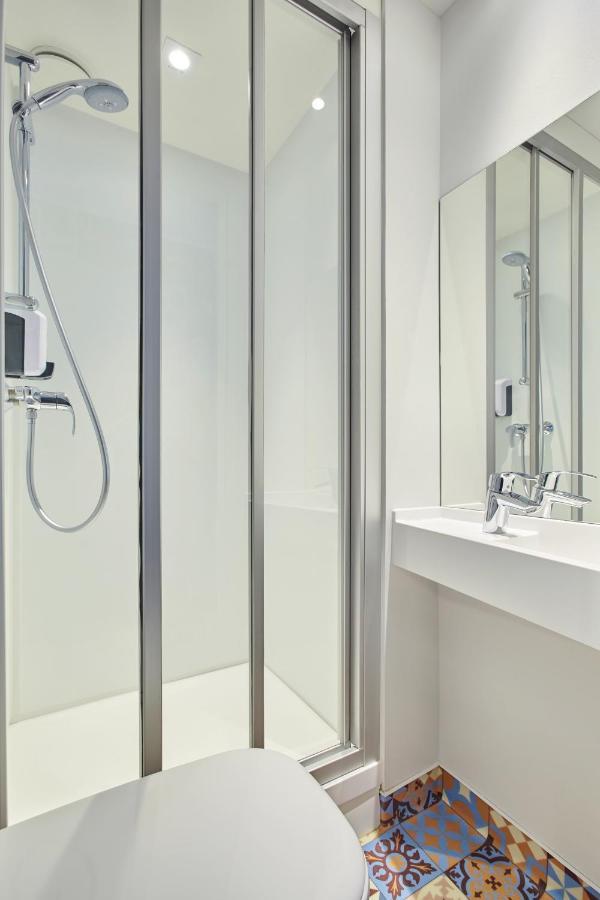 Cabrio Room Privete Bathroom