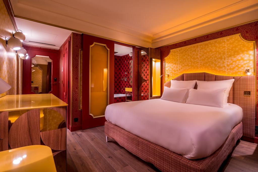 Deluxe Double or Twin Room "Light my Fire"