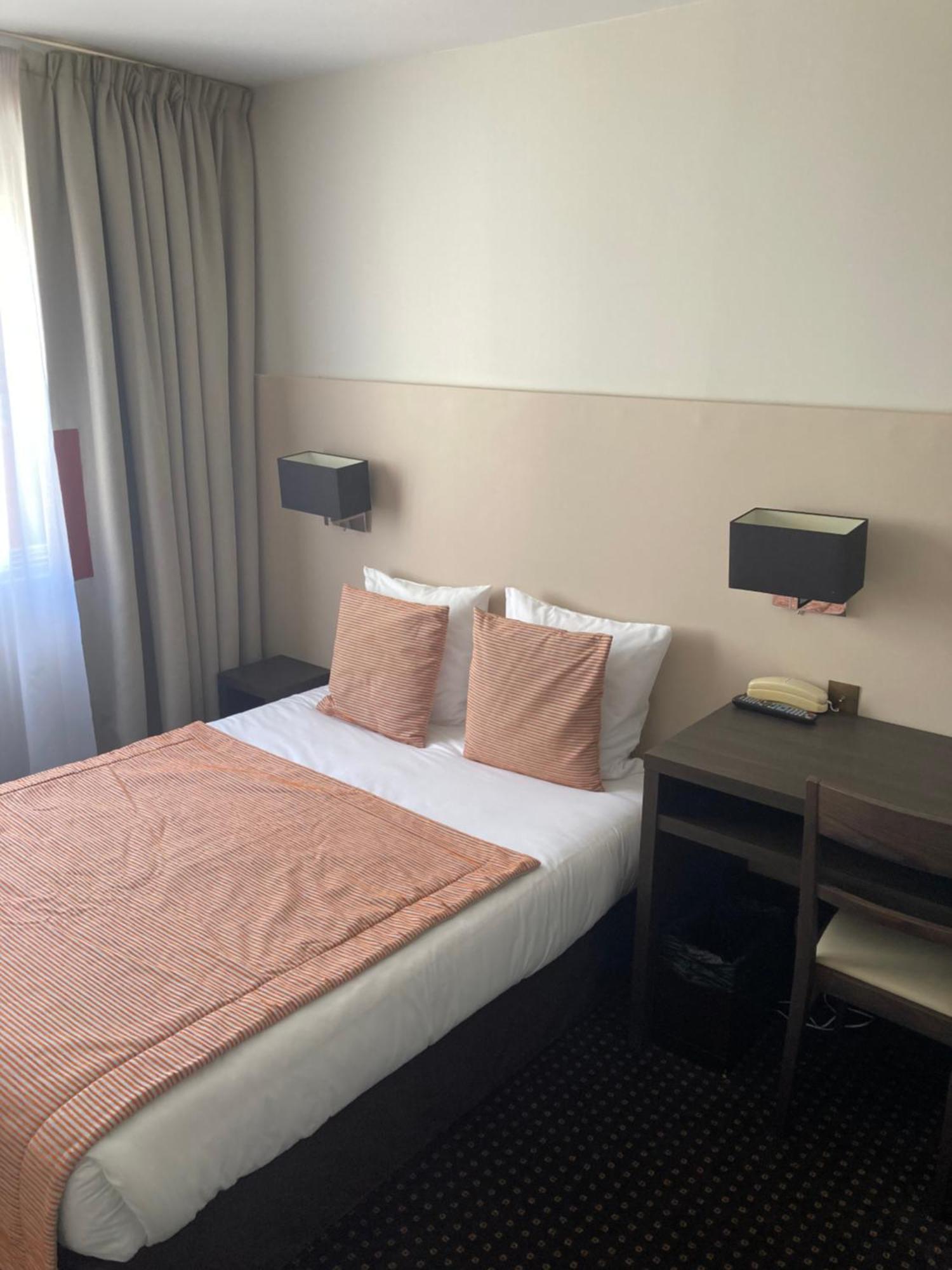 Single Comfort Room