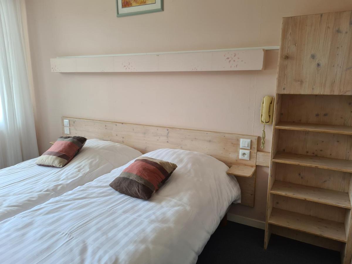 Double or Twin Room Lake View