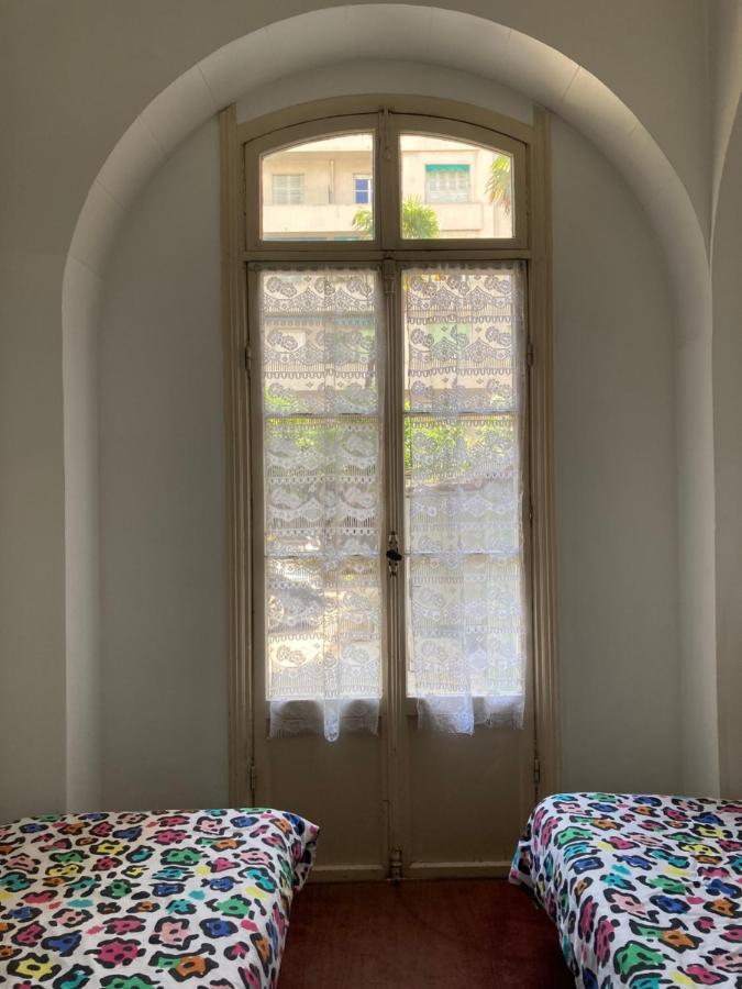 Quarto Quádruplo Conforto