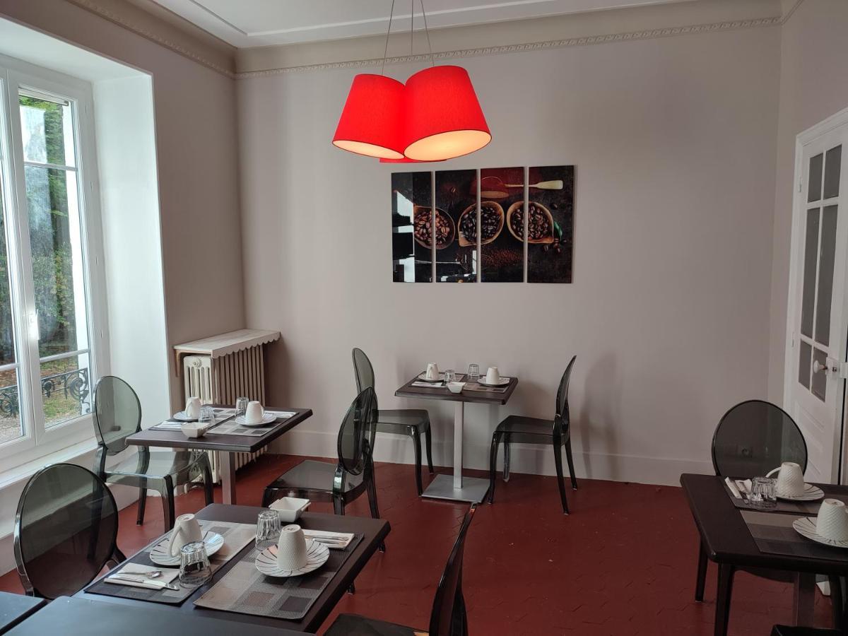 Deluxe King Room,1131653619:JPEG
