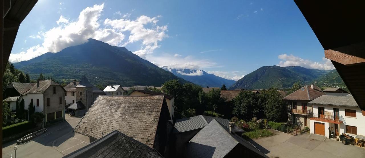 Double Room Mountain View