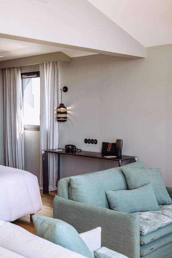 Suite Club con terraza panorámica y vistas al País Vasco
