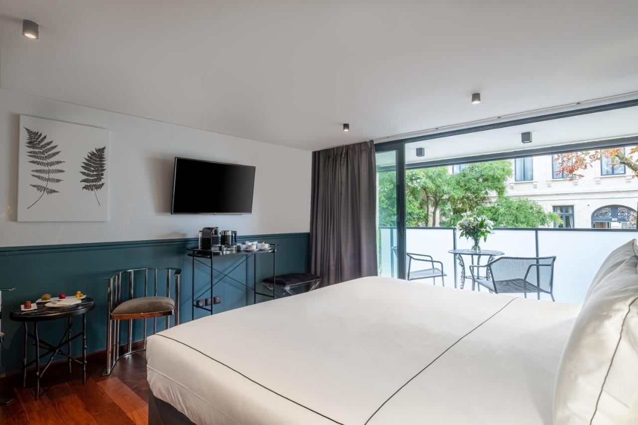 Deluxe Double Room Terrace Garden View