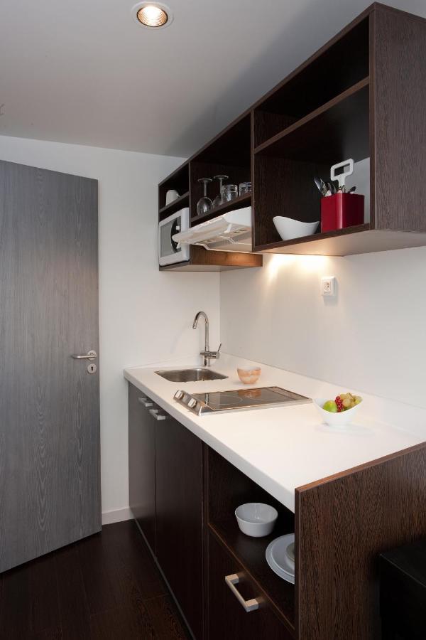 One-Bedroom Apartment,1152590277:JPEG