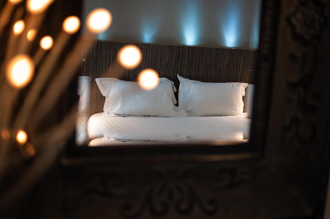 Double Room Bath