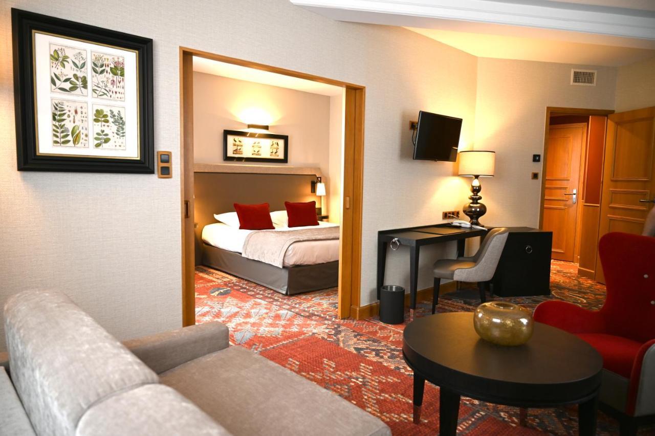 Suite