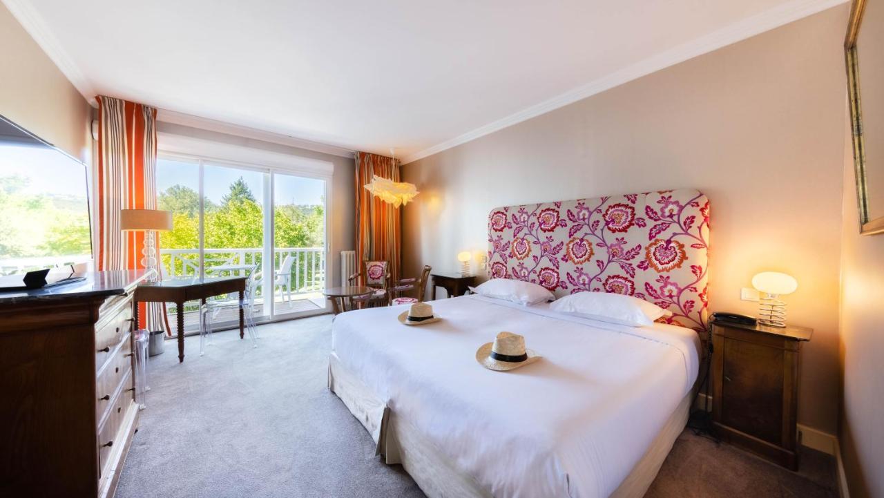 Deluxe Double Room Balcony Garden View