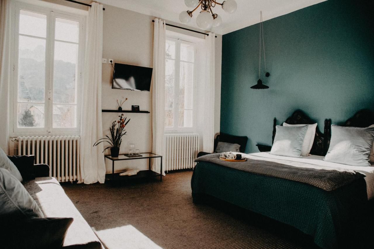 Large Triple Room