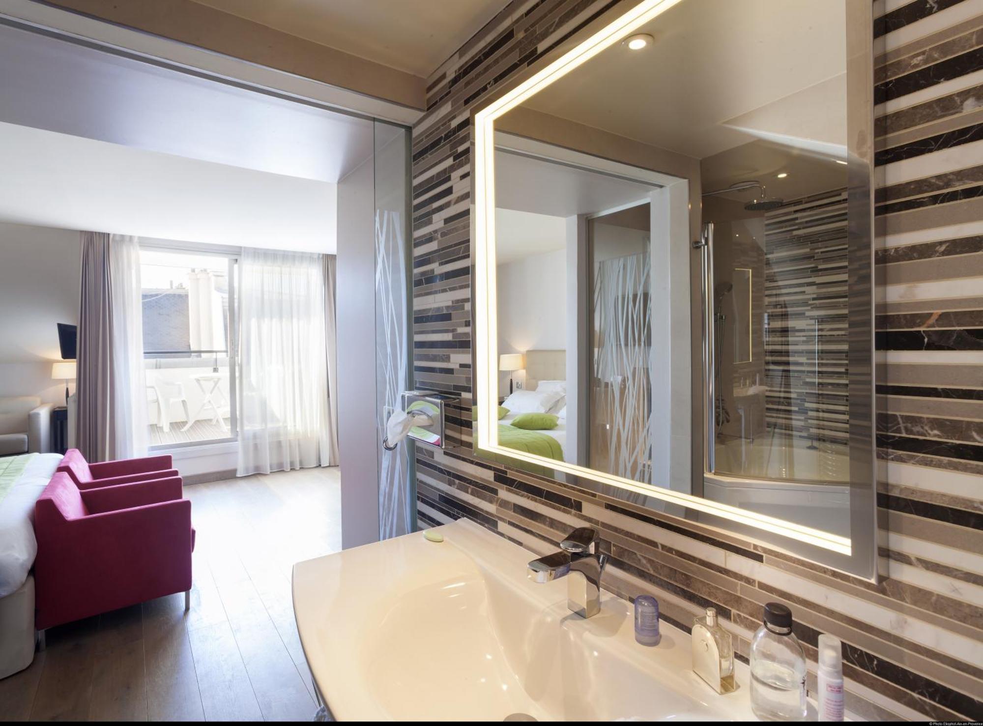 Superior Double or Twin Room Terrace