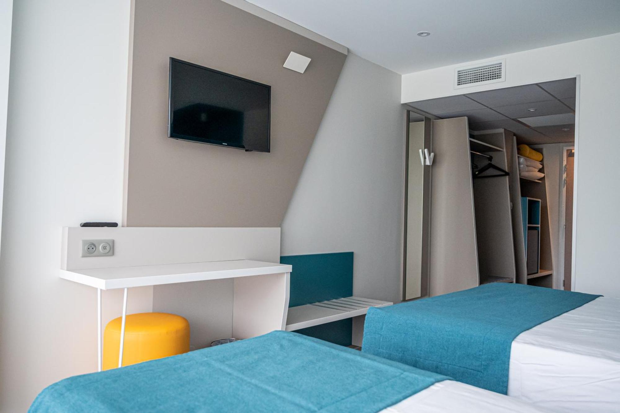 Triple Room Balcony