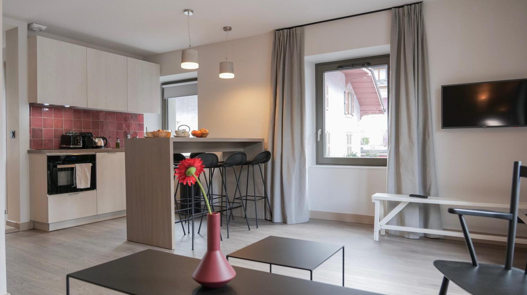 Duplex Apartment,1427711287:JPEG
