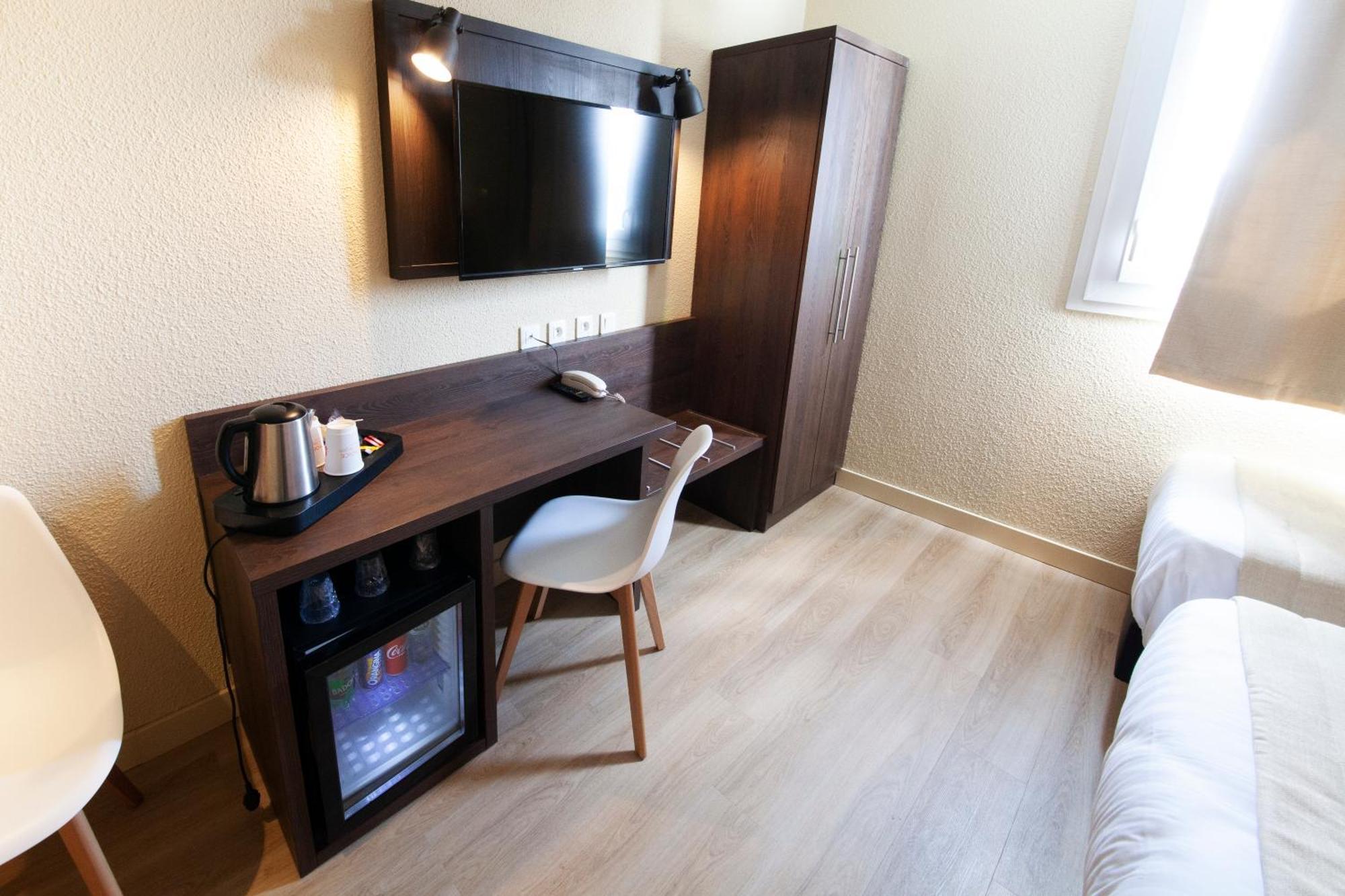Triple Queen Room Non-Smoking