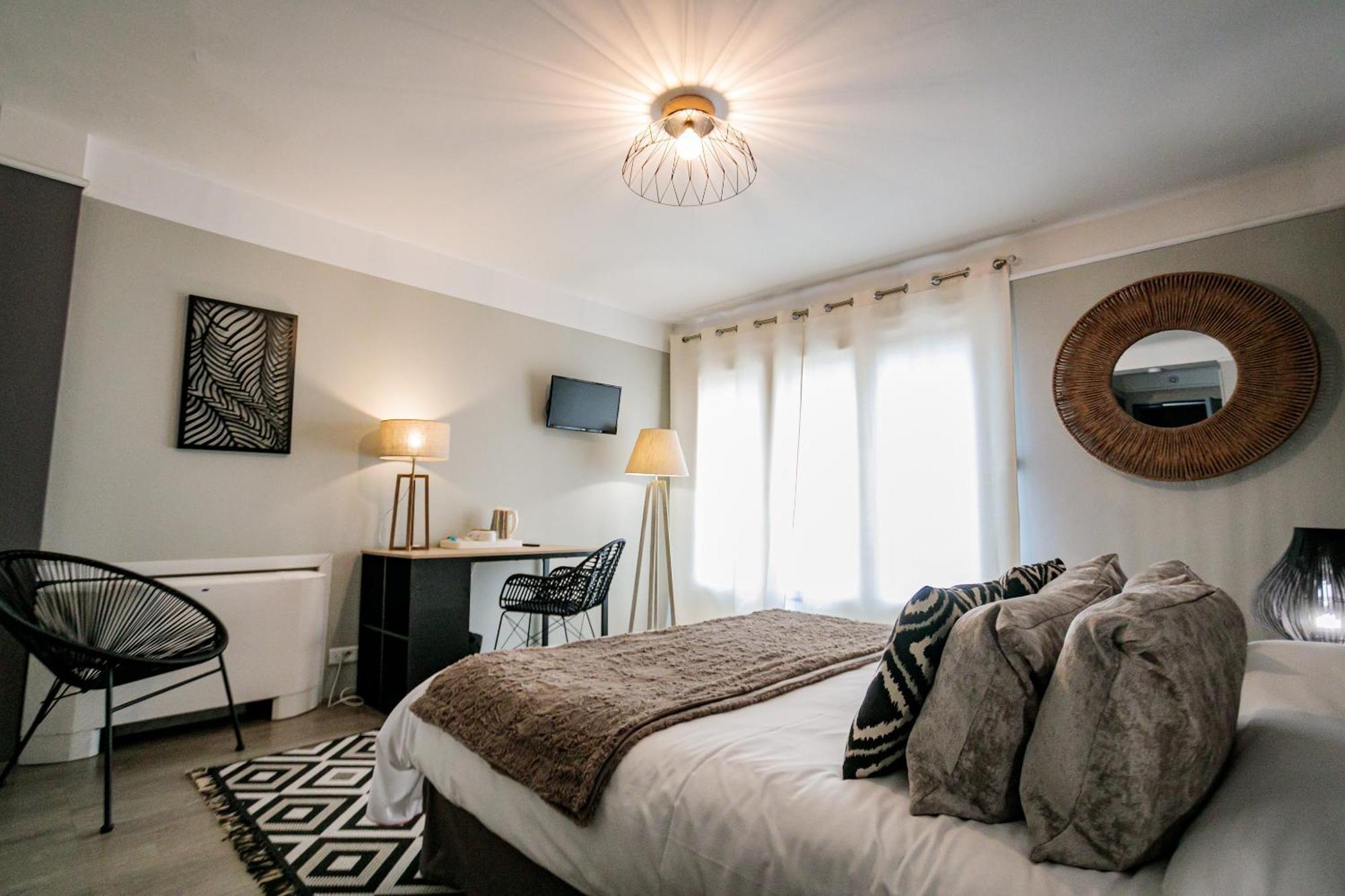 Comfort Double or Twin Room Sea View