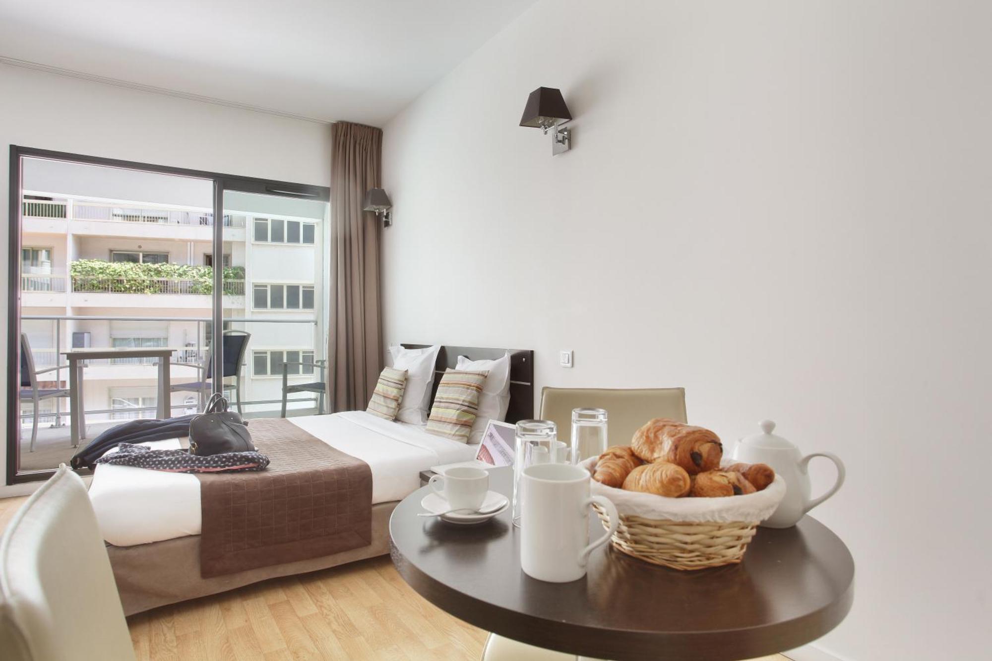 Monolocale con Balcone (2-3 Adulti)