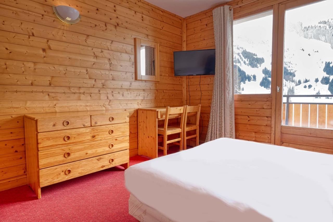 Double Room Mountain View