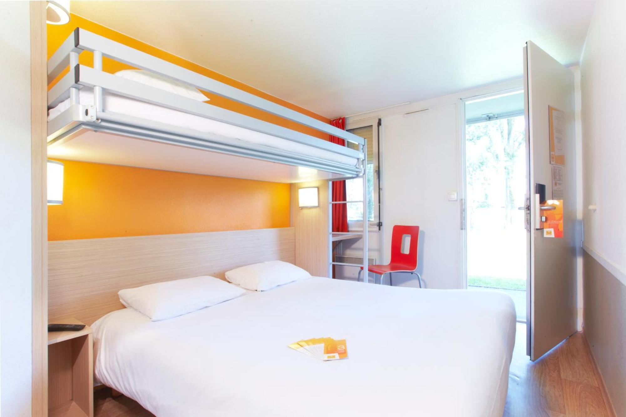 Triple Room 1 Double Bed 1 Single Bed