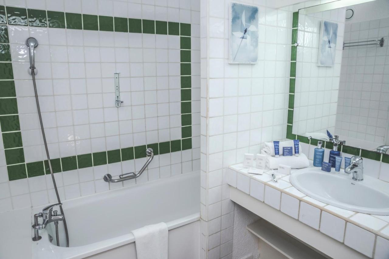 Standard Double Room Ground Floor Garden View spa access