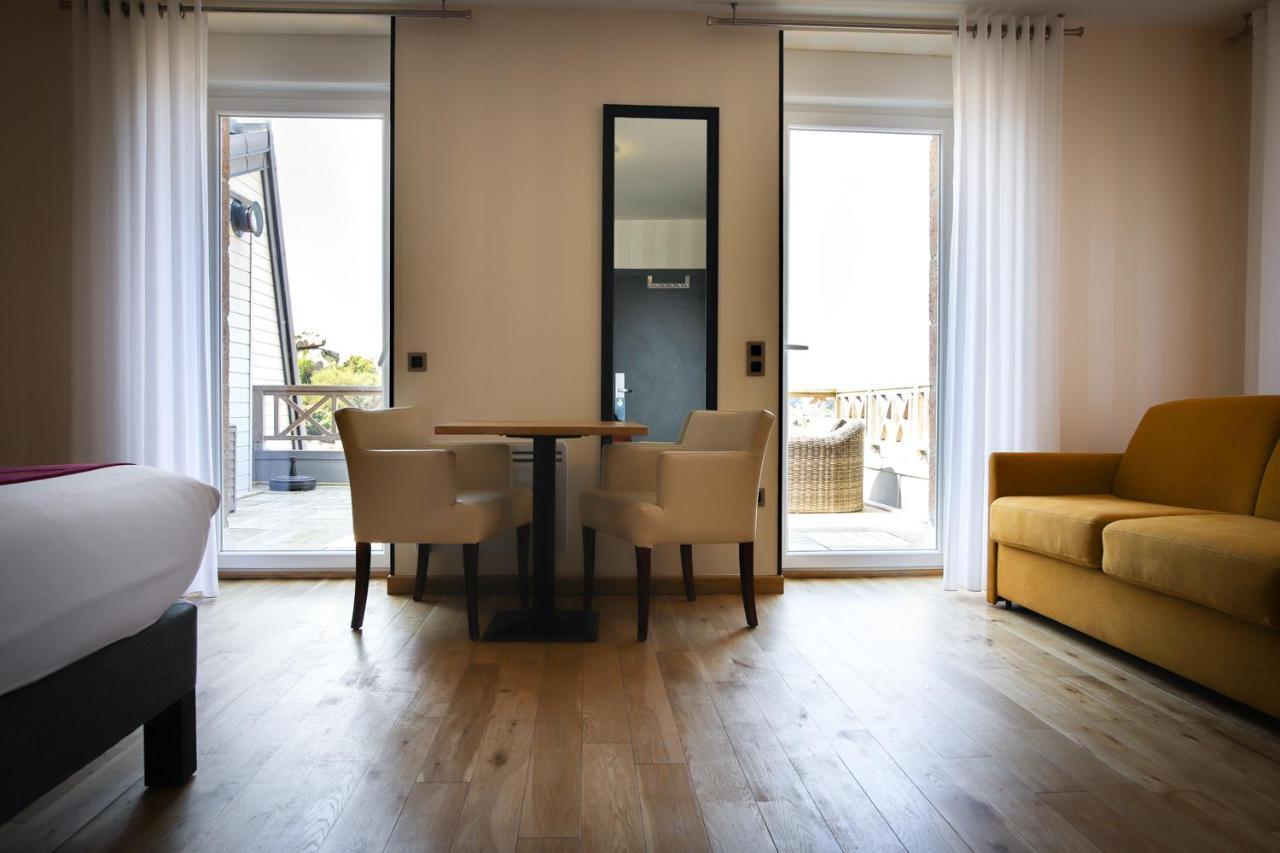 Triple Room Sea View