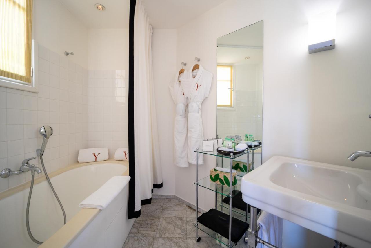 Quarto Standard com Cama de Casal ou 2 de Solteiro