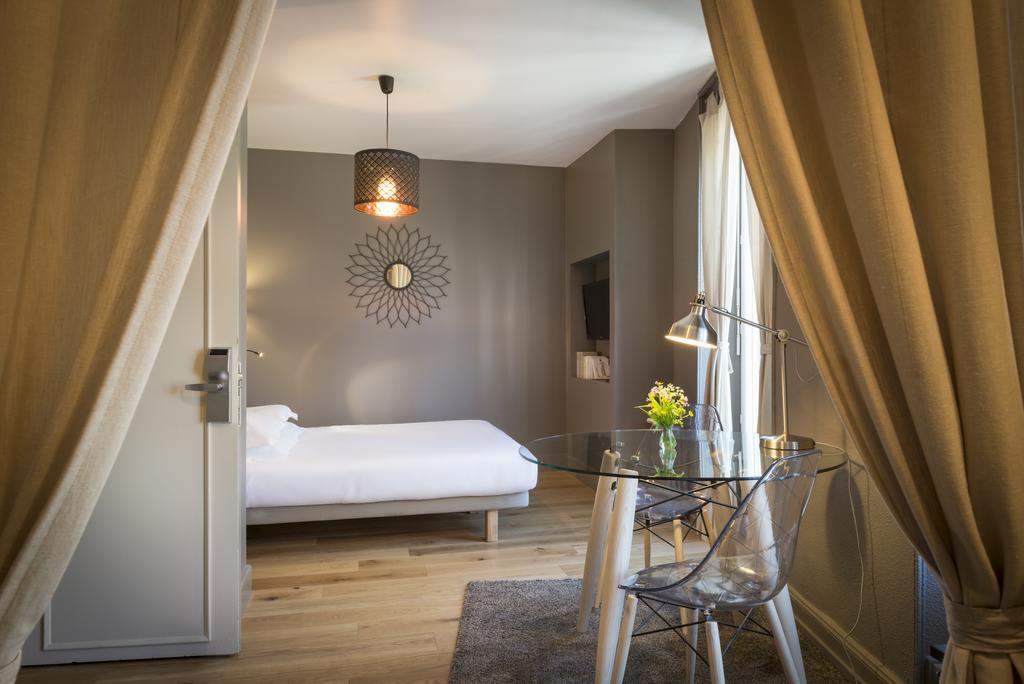 Superior Double Room,125642466:JPEG