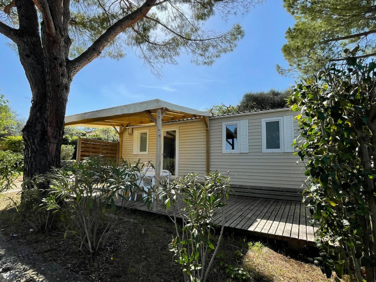 Two-Bedroom Mobile Home,1260564013:JPEG