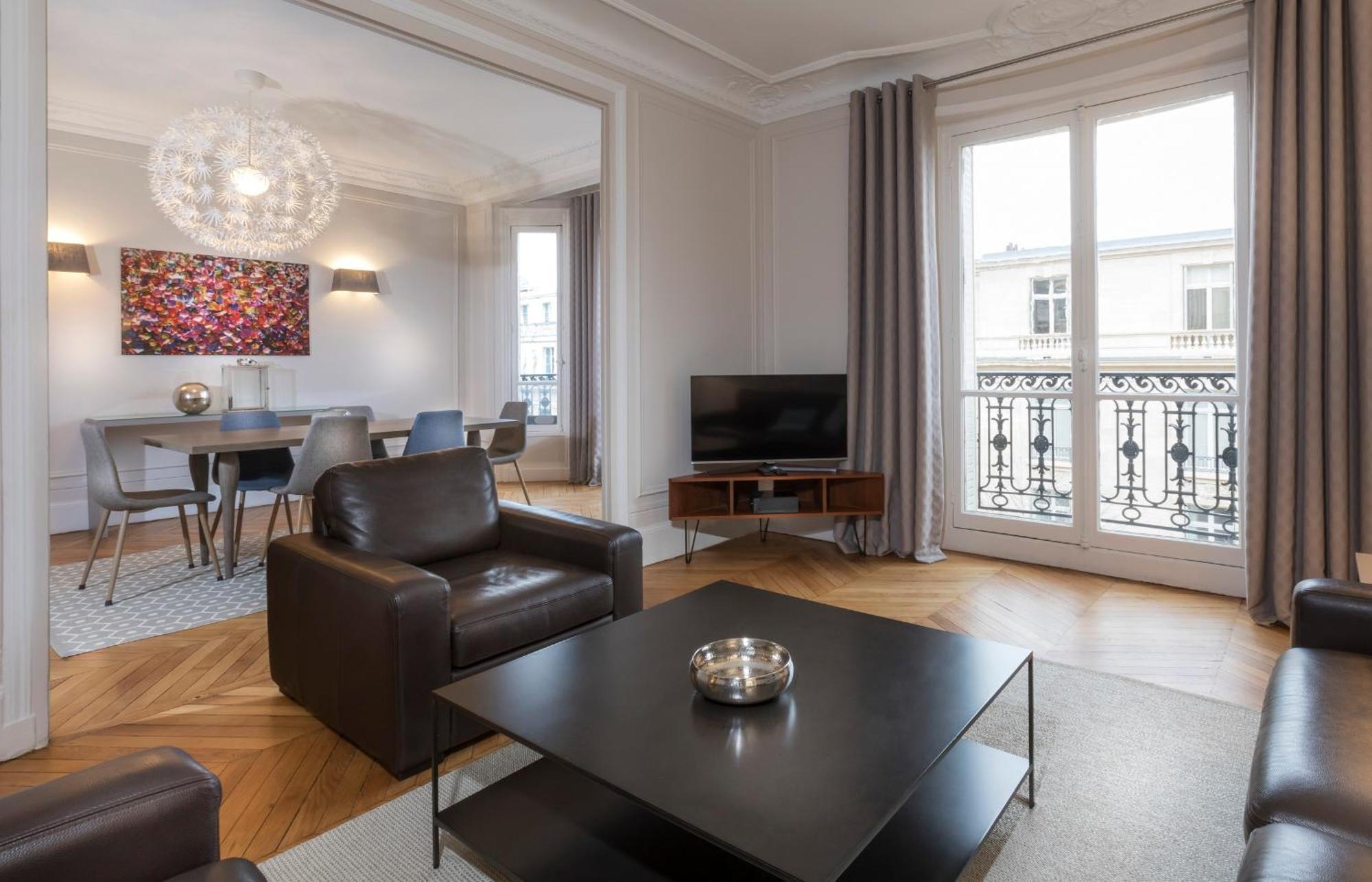 Superior Three-Bedroom Apartment