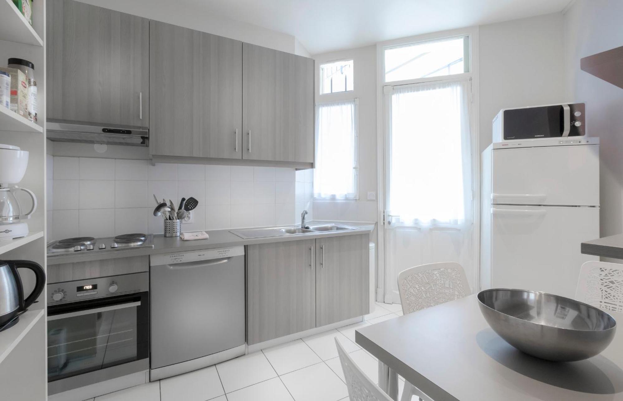 Superior Three-Bedroom Apartment