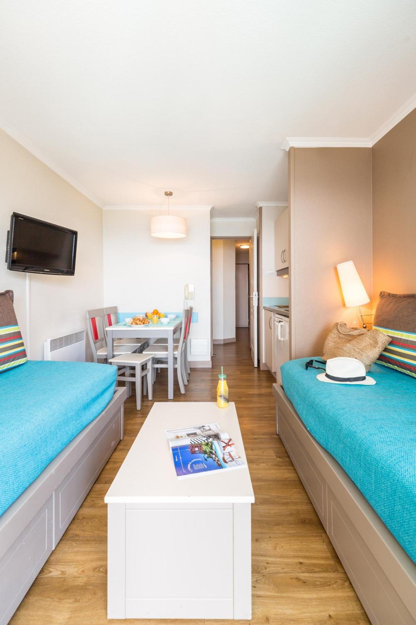 One-Bedroom Apartment with Terrace or Balcony (5 People) - Sea View
